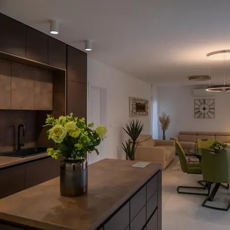 Villa Magna Luxury Apartments Murter Exterior foto