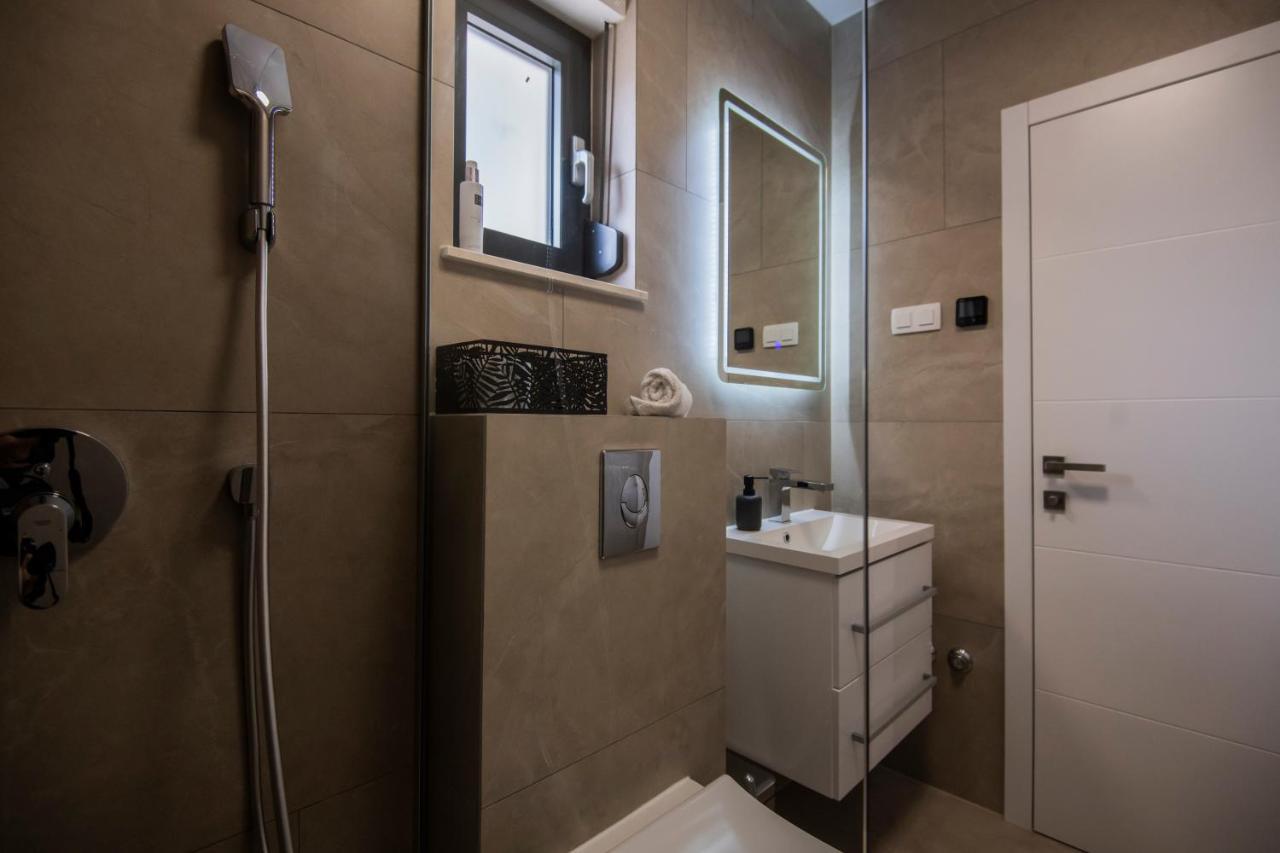 Magna Luxury Apartment *