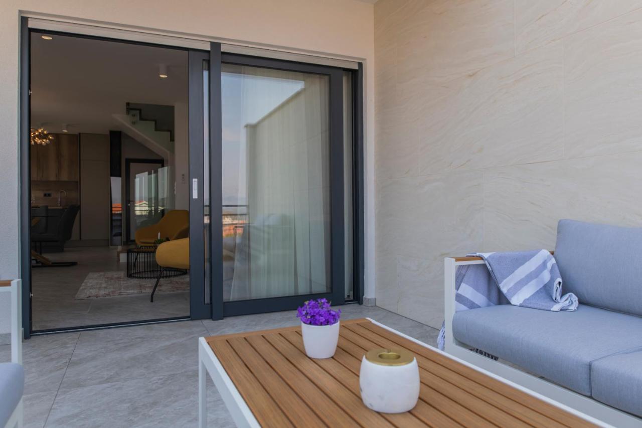 Apartment Magna Luxury Murter