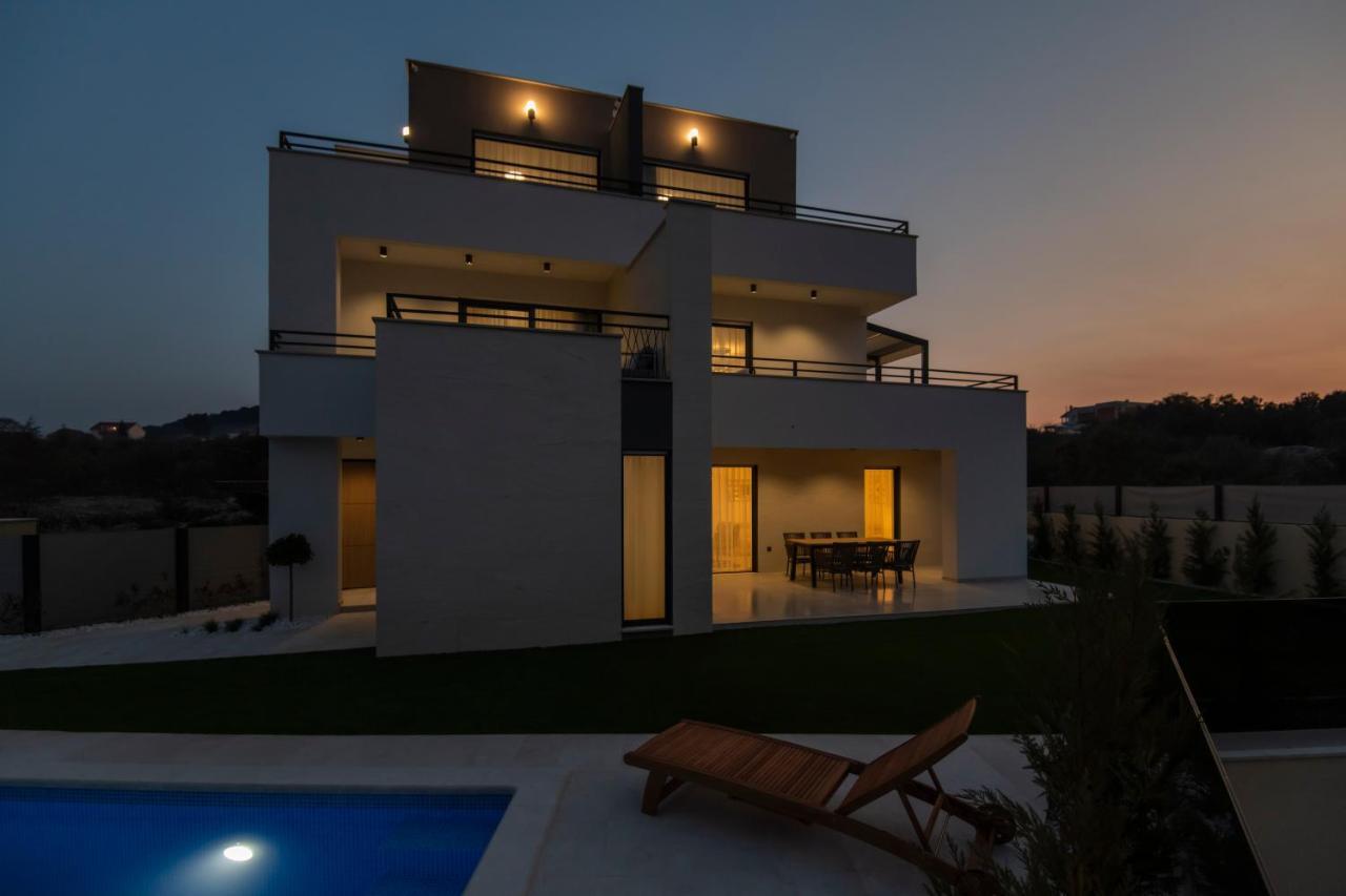 Magna Luxury Apartment